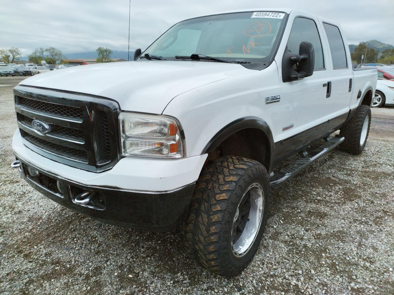Photo 2 from auction – 2004 FORD F250 SUPER with VIN 1FTNW21P64EA03215