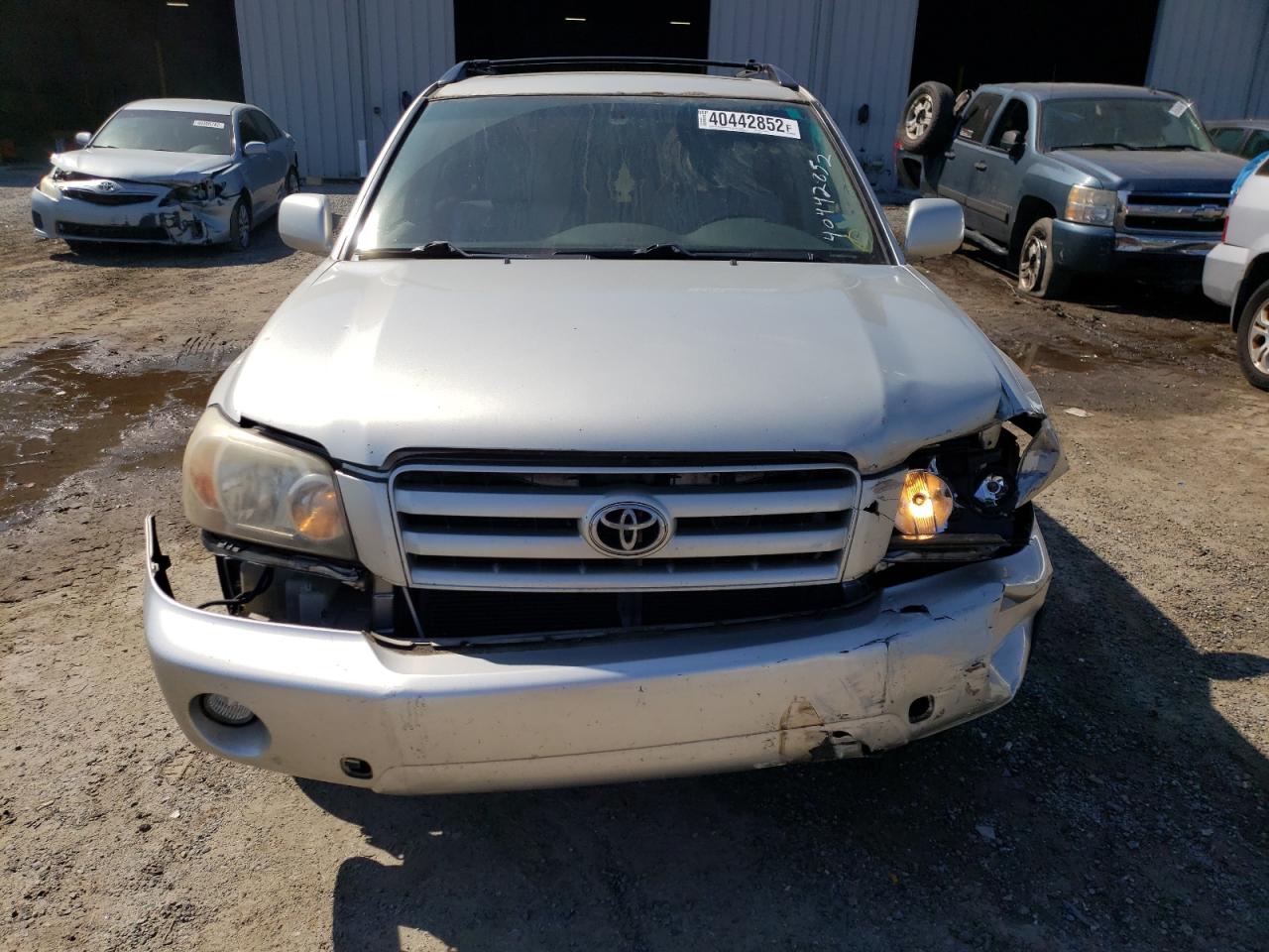 Photo 9 from auction – 2005 TOYOTA HIGHLANDER with VIN JTEDP21A850051359