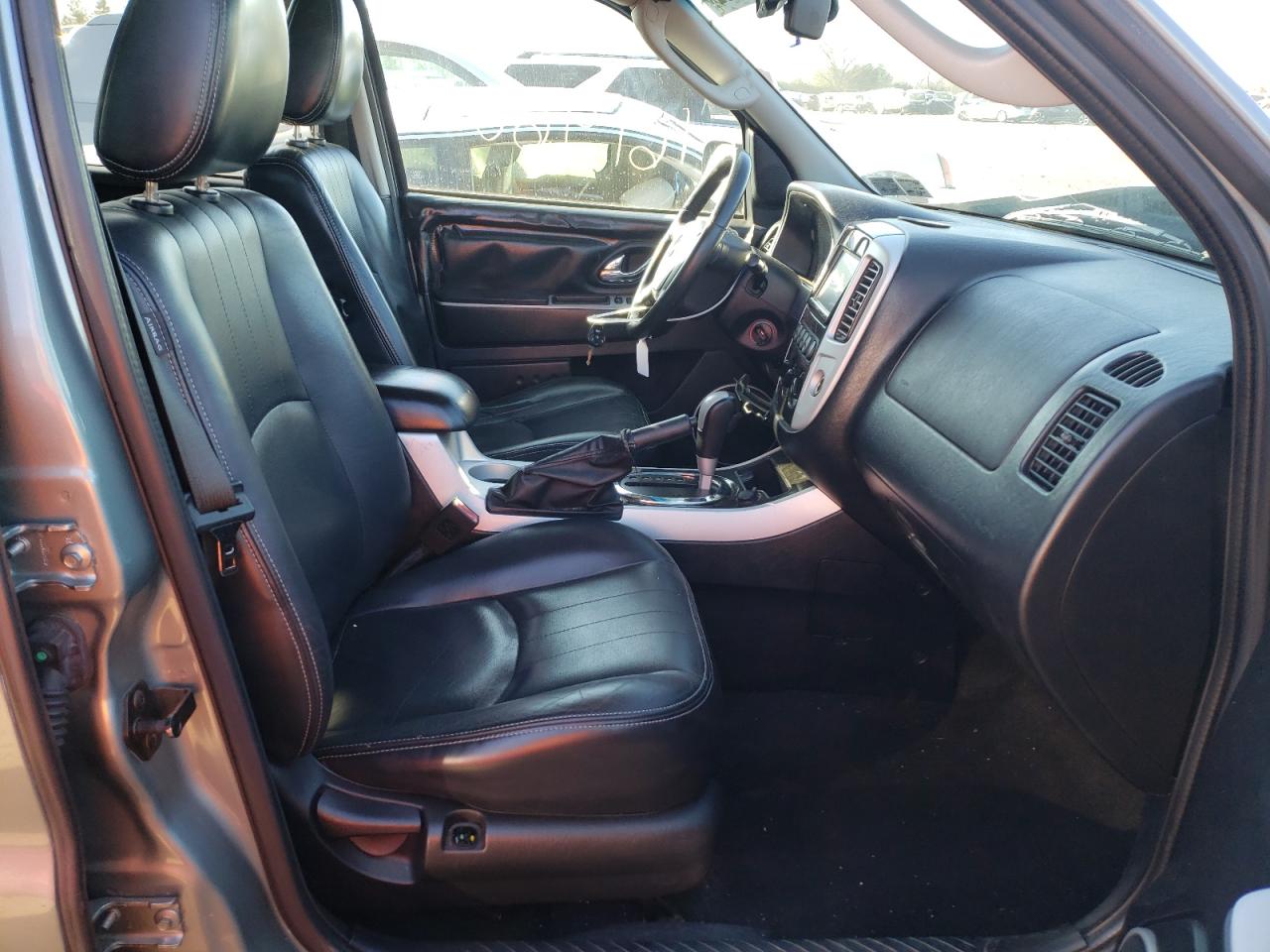Photo 5 from auction – 2007 MERCURY MARINER PR with VIN 4M2CU97177KJ03591