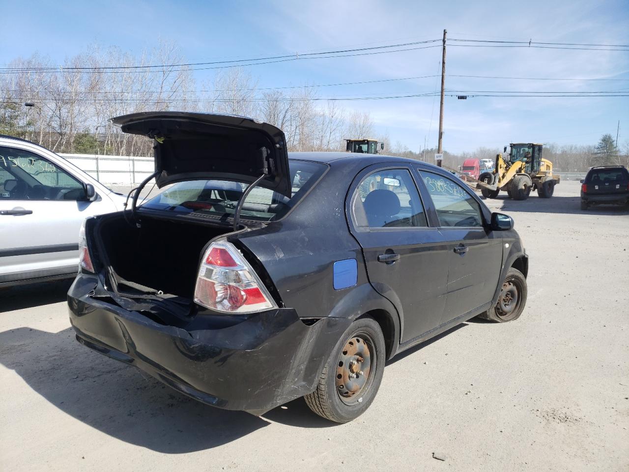 Photo 4 from auction – 2007 CHEVROLET AVEO BASE with VIN KL1TD566X7B118668