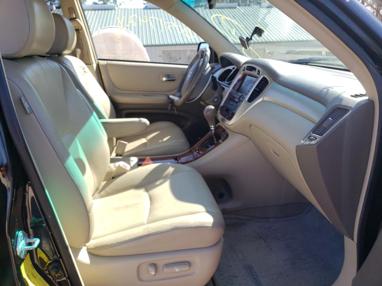 Photo 5 from auction – 2006 TOYOTA HIGHLANDER with VIN JTEEW21A460008274