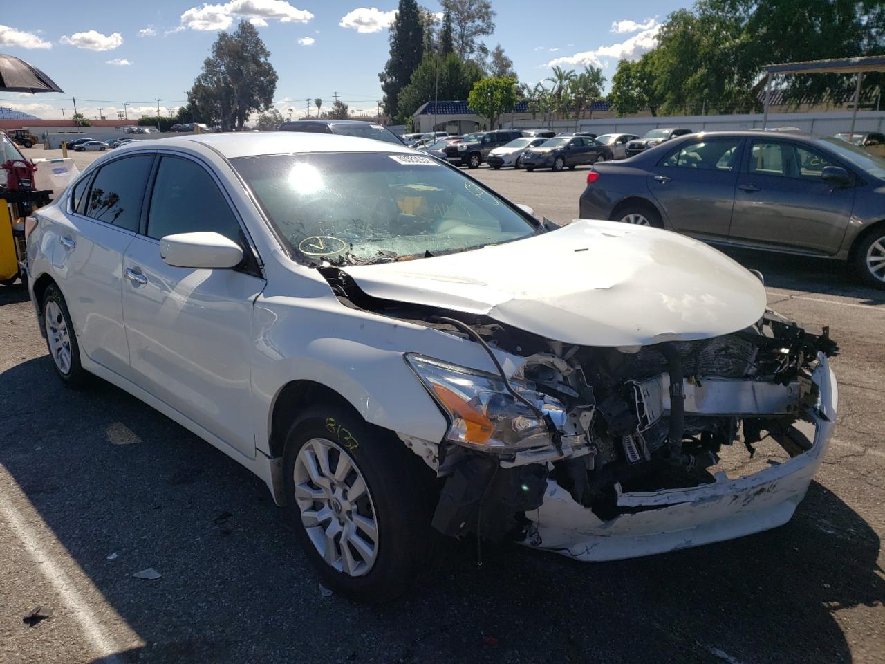NISSAN ALTIMA 2.5 2015 with VIN 1N4AL3AP8FN404609 - Photo from auction