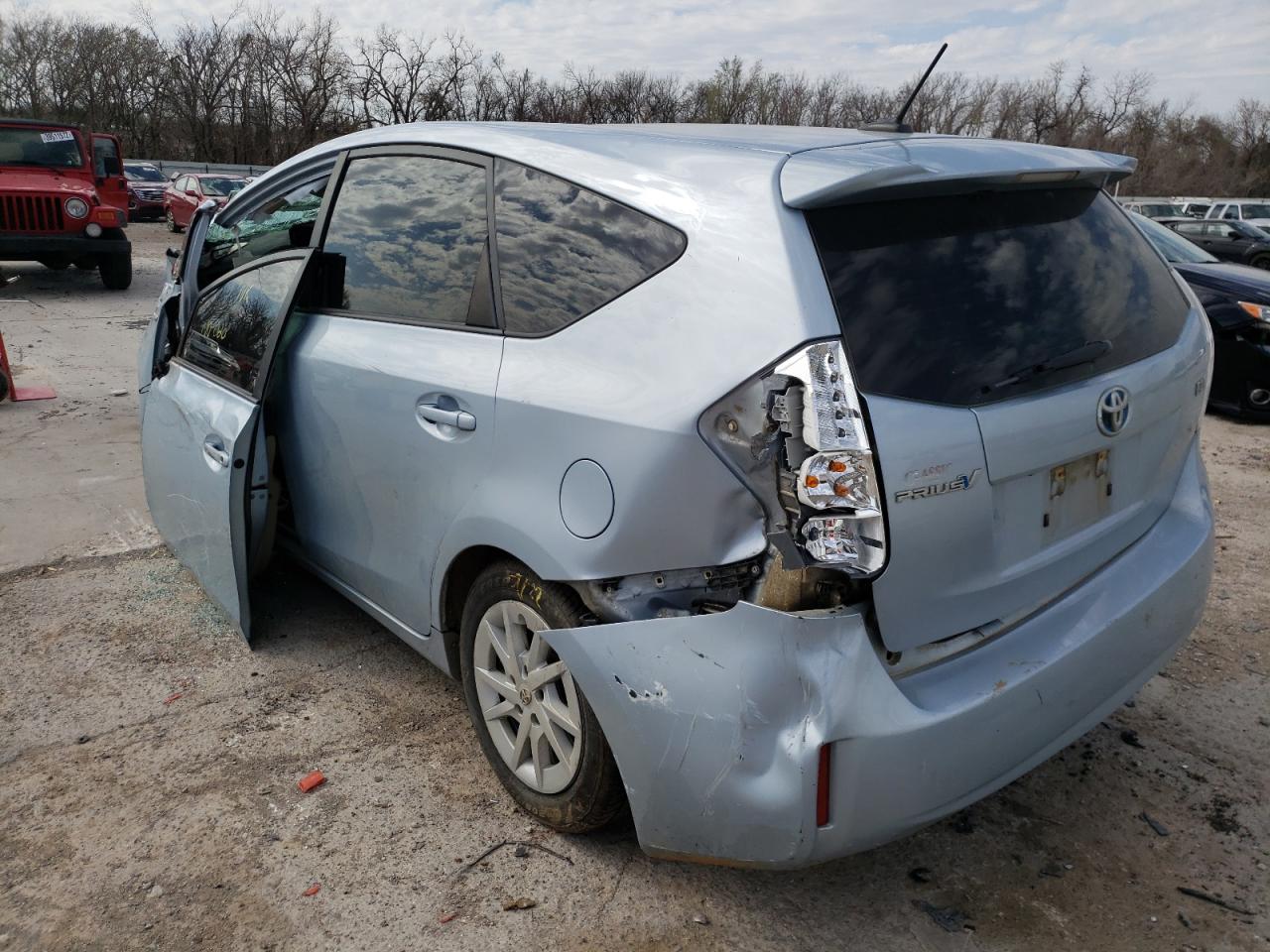 Photo 3 from auction – 2014 TOYOTA PRIUS V with VIN JTDZN3EU4EJ006004