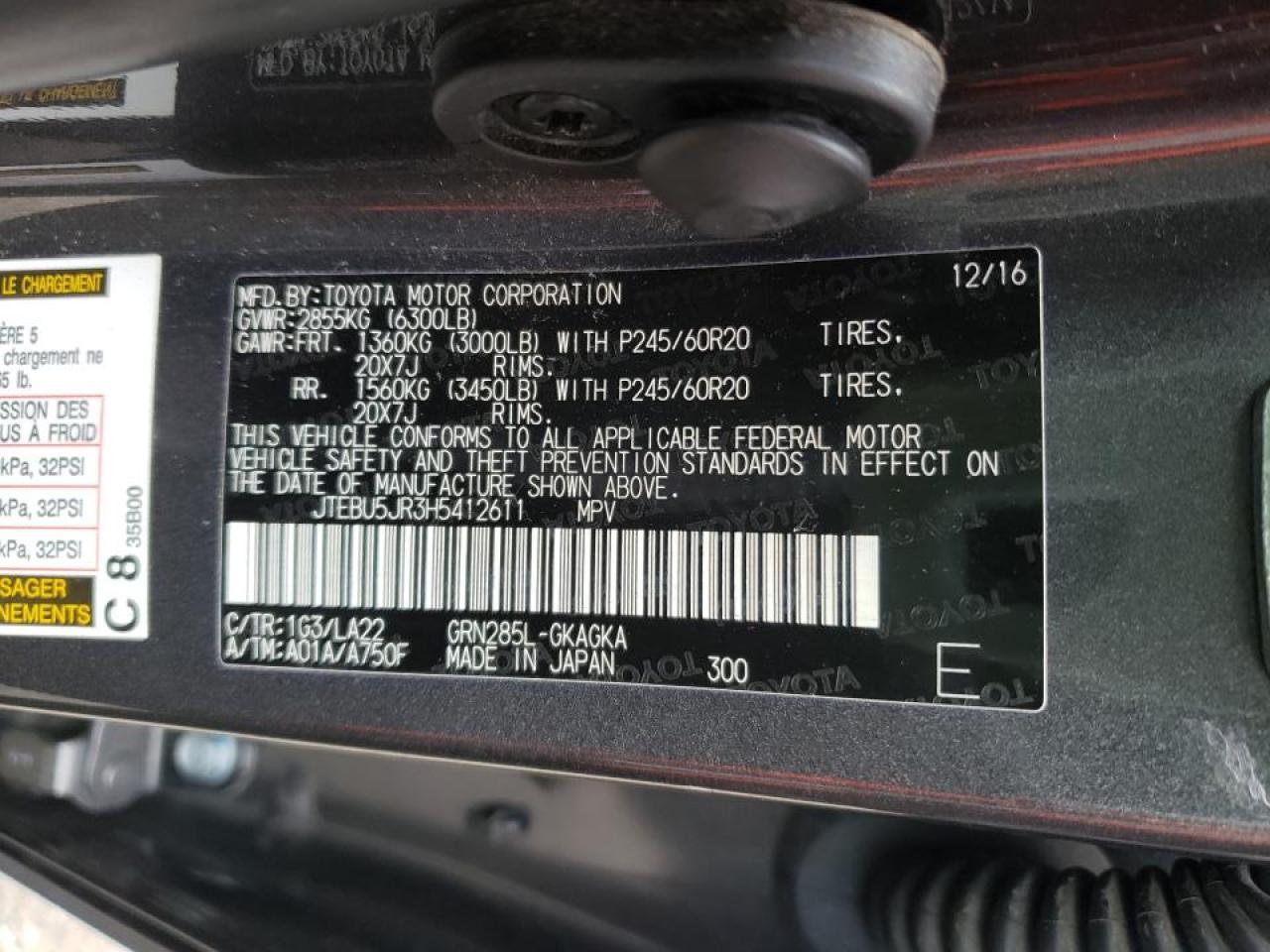 Photo 10 from auction – 2017 TOYOTA 4RUNNER SR with VIN JTEBU5JR3H5412611