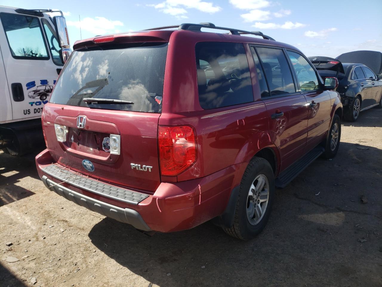 Photo 4 from auction – 2005 HONDA PILOT EXL with VIN 2HKYF18655H512413