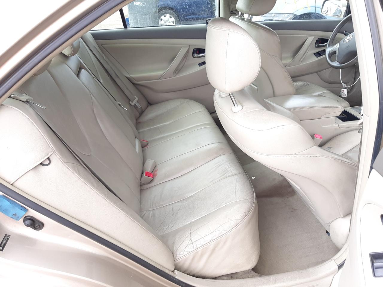 Photo 6 from auction – 2007 TOYOTA CAMRY HYBR with VIN JTNBB46K373006544