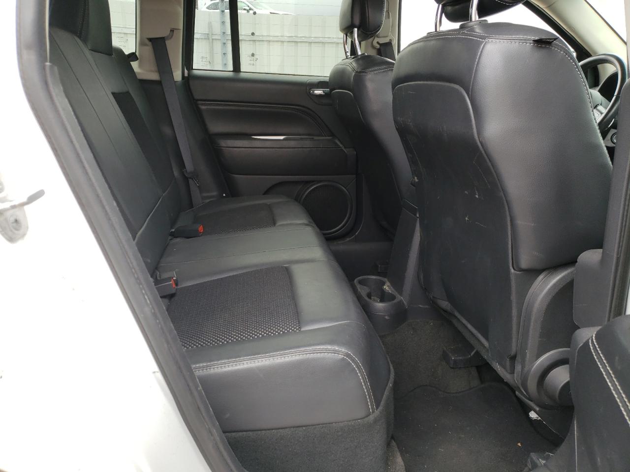Photo 6 from auction – 2014 JEEP COMPASS LA with VIN 1C4NJDEB5ED727445