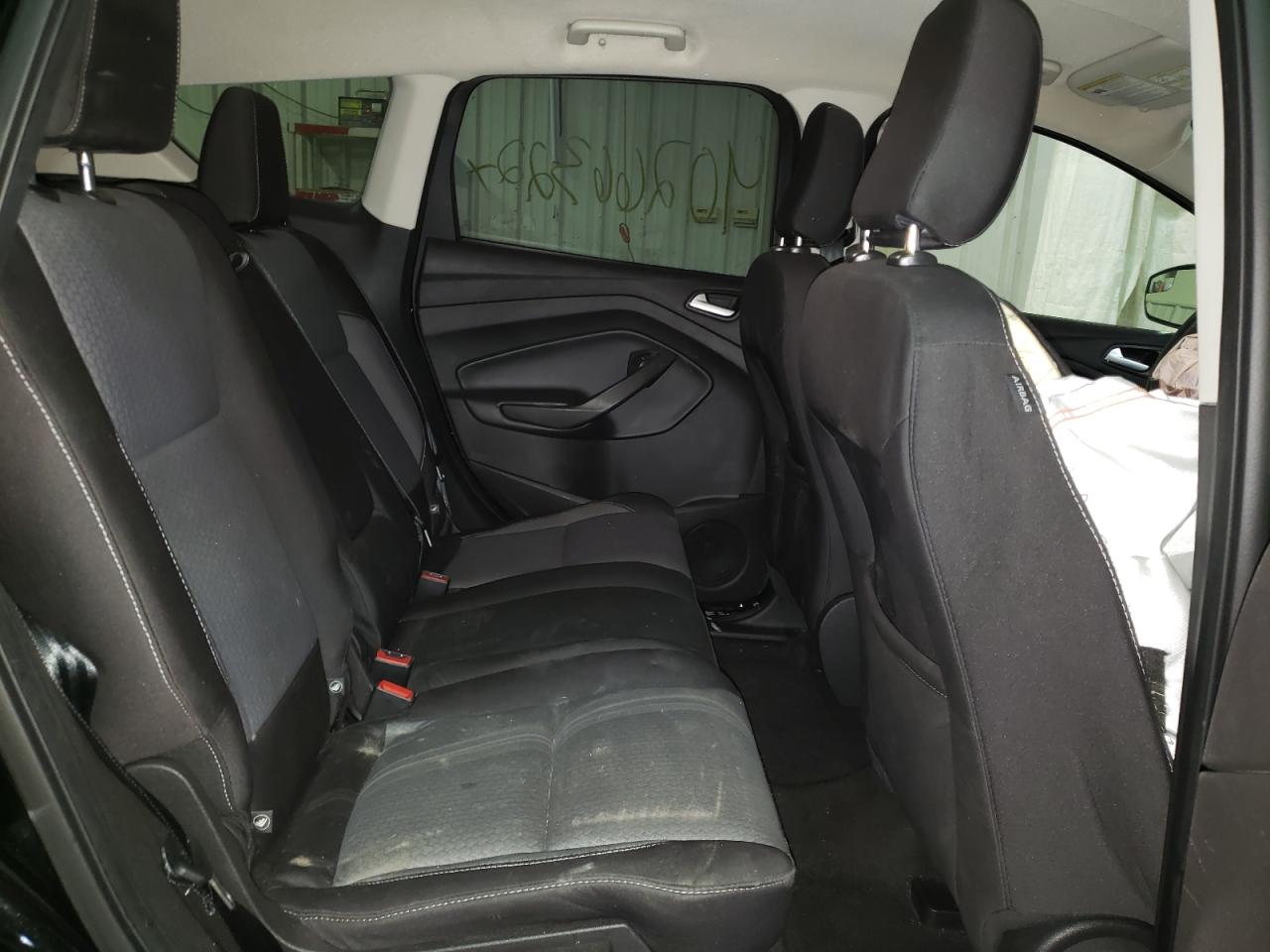Photo 6 from auction – 2018 FORD ESCAPE SE with VIN 1FMCU9GD3JUC29860