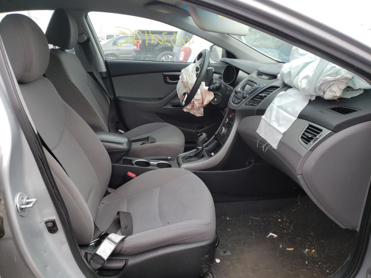 Photo 5 from auction – 2014 HYUNDAI ELANTRA SE with VIN 5NPDH4AEXEH522804
