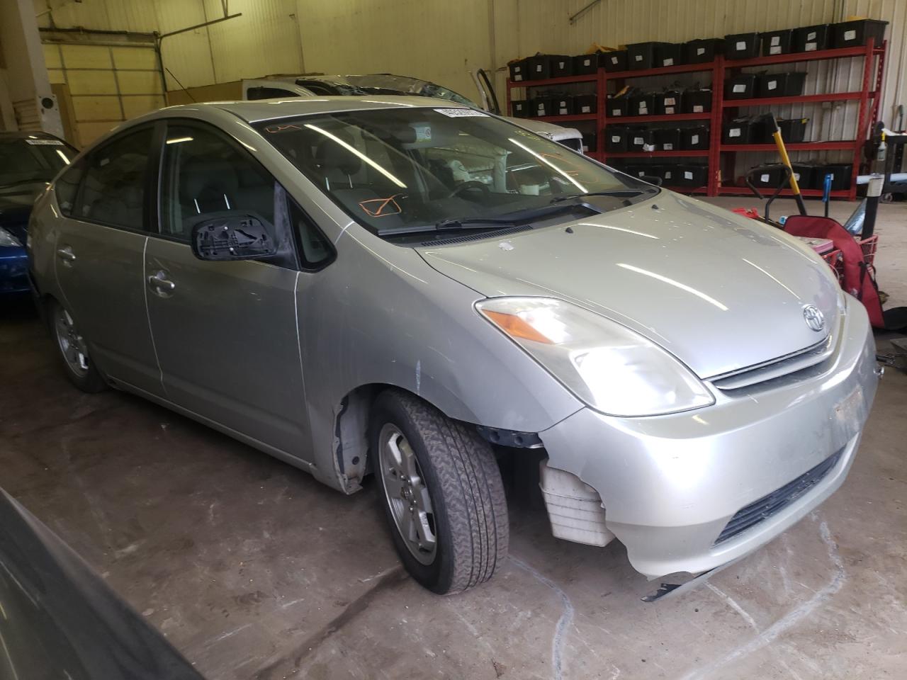 TOYOTA PRIUS 2004 with VIN JTDKB20U740050580 - Photo from auction