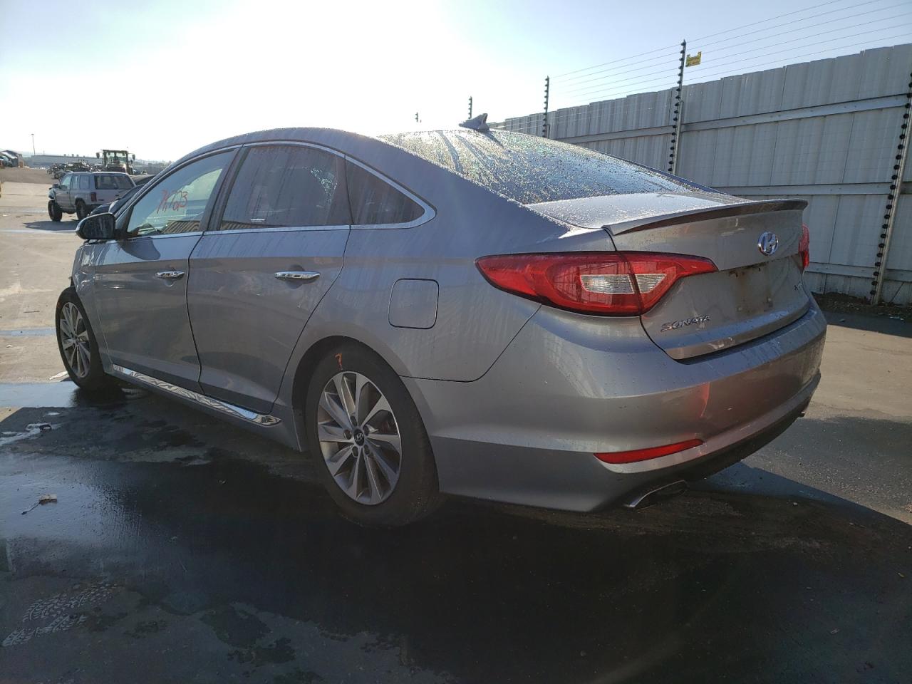 Photo 3 from auction – 2015 HYUNDAI SONATA SPO with VIN 5NPE34AF2FH064558