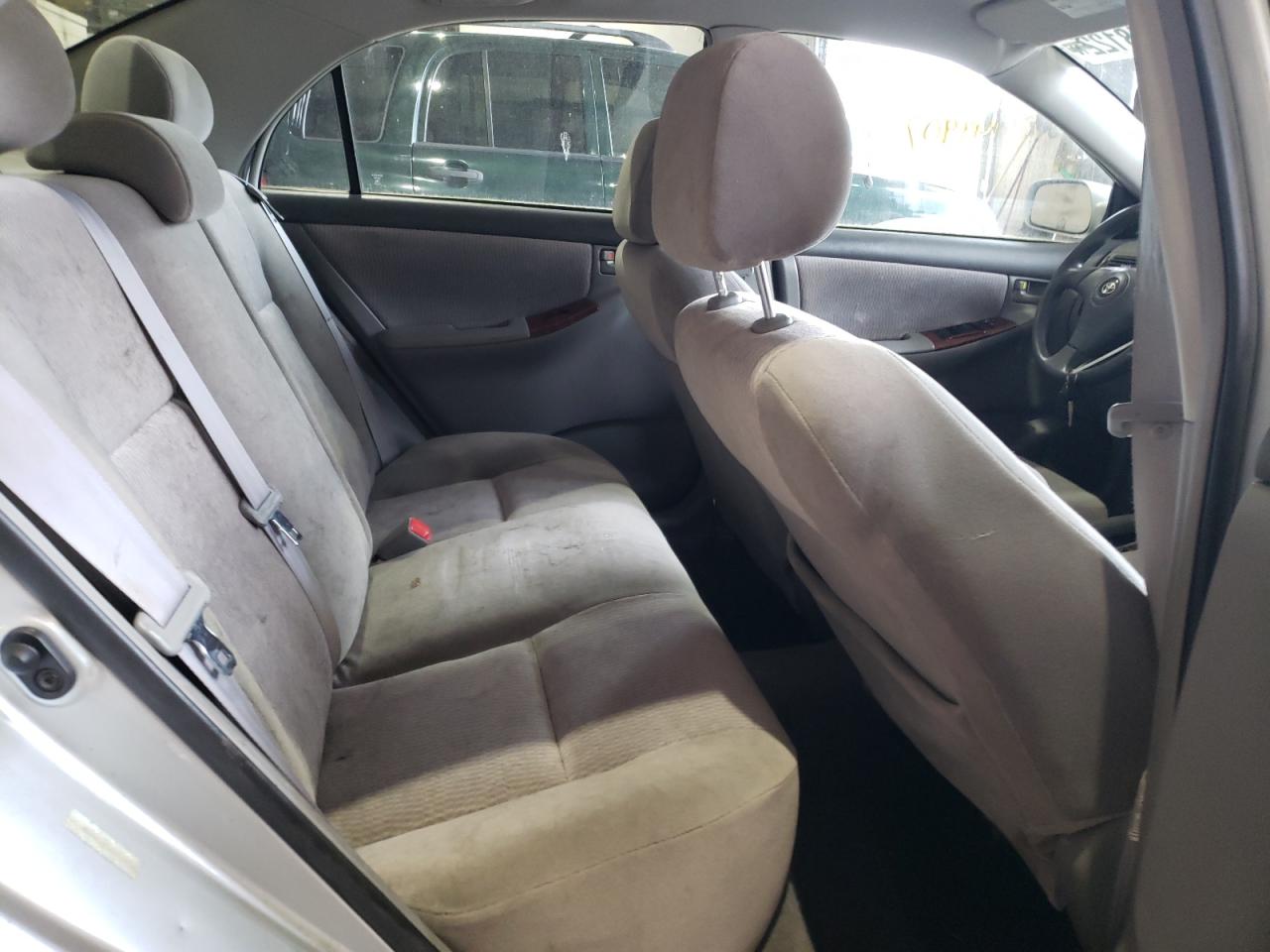 Photo 6 from auction – 2006 TOYOTA COROLLA CE with VIN 1NXBR32E36Z742236