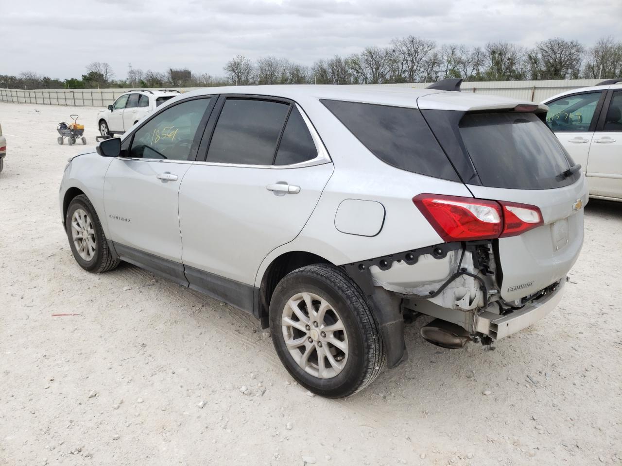 Photo 3 from auction – 2020 CHEVROLET EQUINOX LT with VIN 3GNAXKEV2LL287713