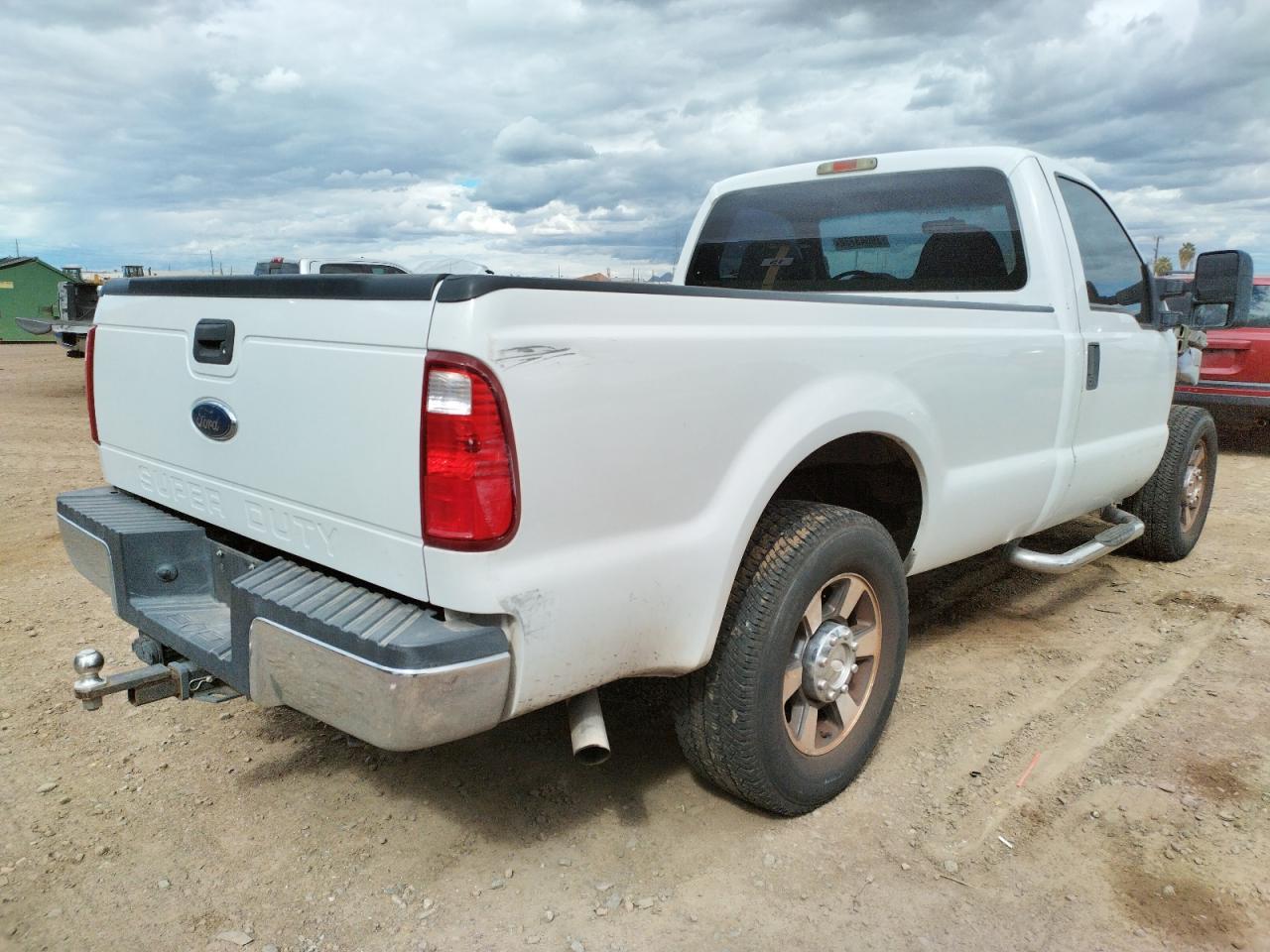 Фото 4 с аукциона – 2010 FORD F250 SUPER с VIN 1FTNF2A53AEB18655