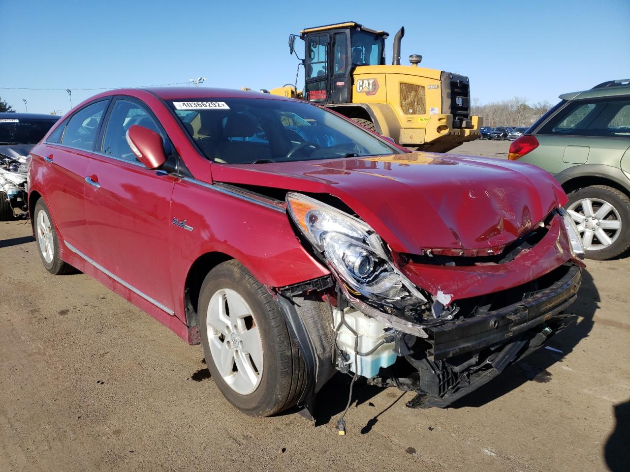 Photo 1 from auction – 2011 HYUNDAI SONATA HYB with VIN KMHEC4A45BA004382
