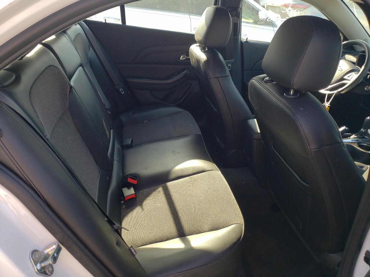 Photo 6 from auction – 2015 CHEVROLET MALIBU 1LT with VIN 1G11C5SLXFF249842