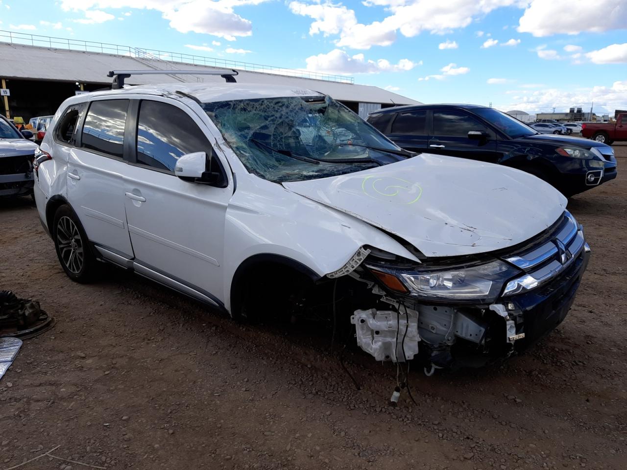 Photo 1 from auction – 2018 MITSUBISHI OUTLANDER with VIN JA4AD3A3XJZ022310