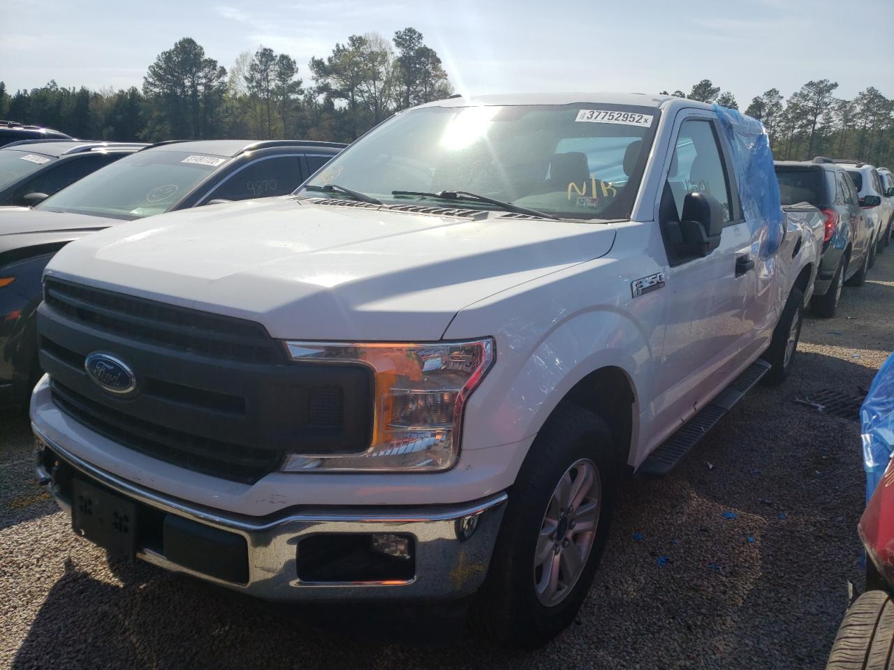 Photo 2 from auction – 2018 FORD F150 SUPER with VIN 1FTEW1CG4JFA97947