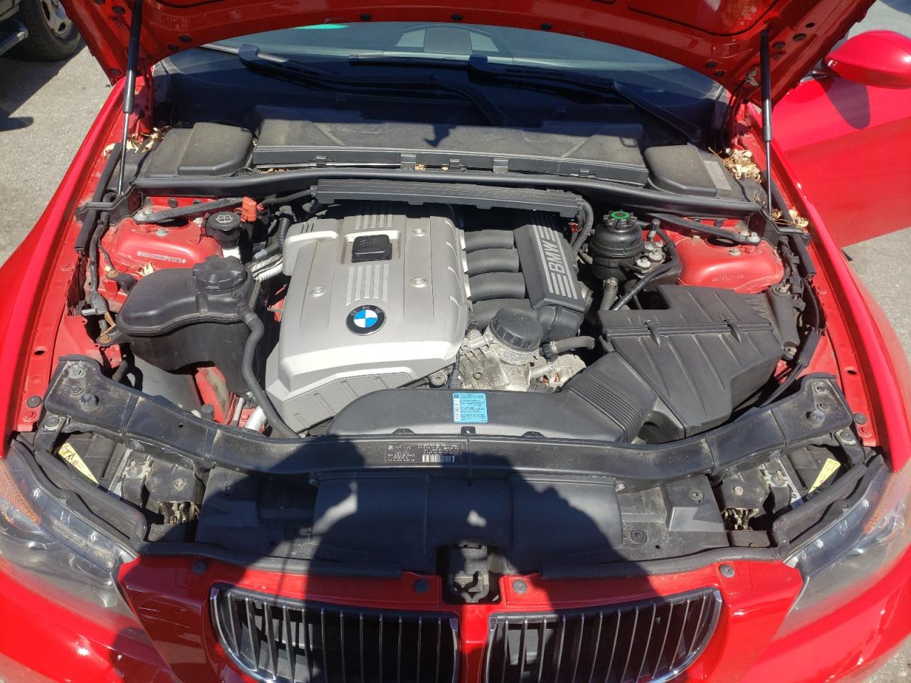 Photo 7 from auction – 2006 BMW 330 I with VIN WBAVB33506PS15979