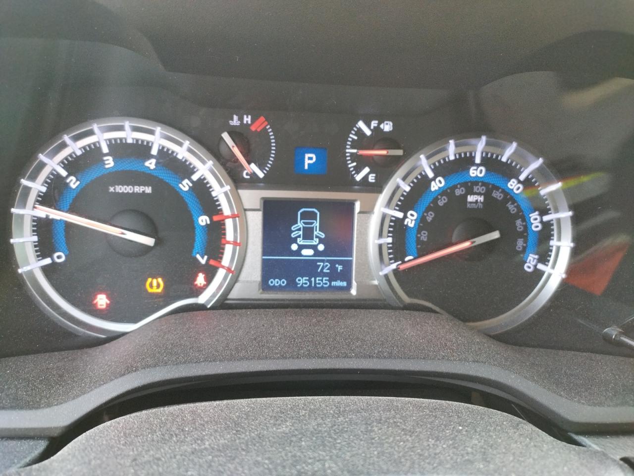 Photo 8 from auction – 2014 TOYOTA 4RUNNER SR with VIN JTEZU5JR6E5065933