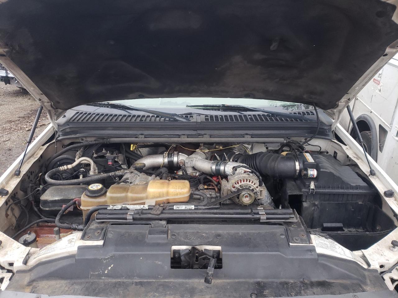 Photo 7 from auction – 2000 FORD F350 SUPER with VIN 1FDWF37F1YEC02389