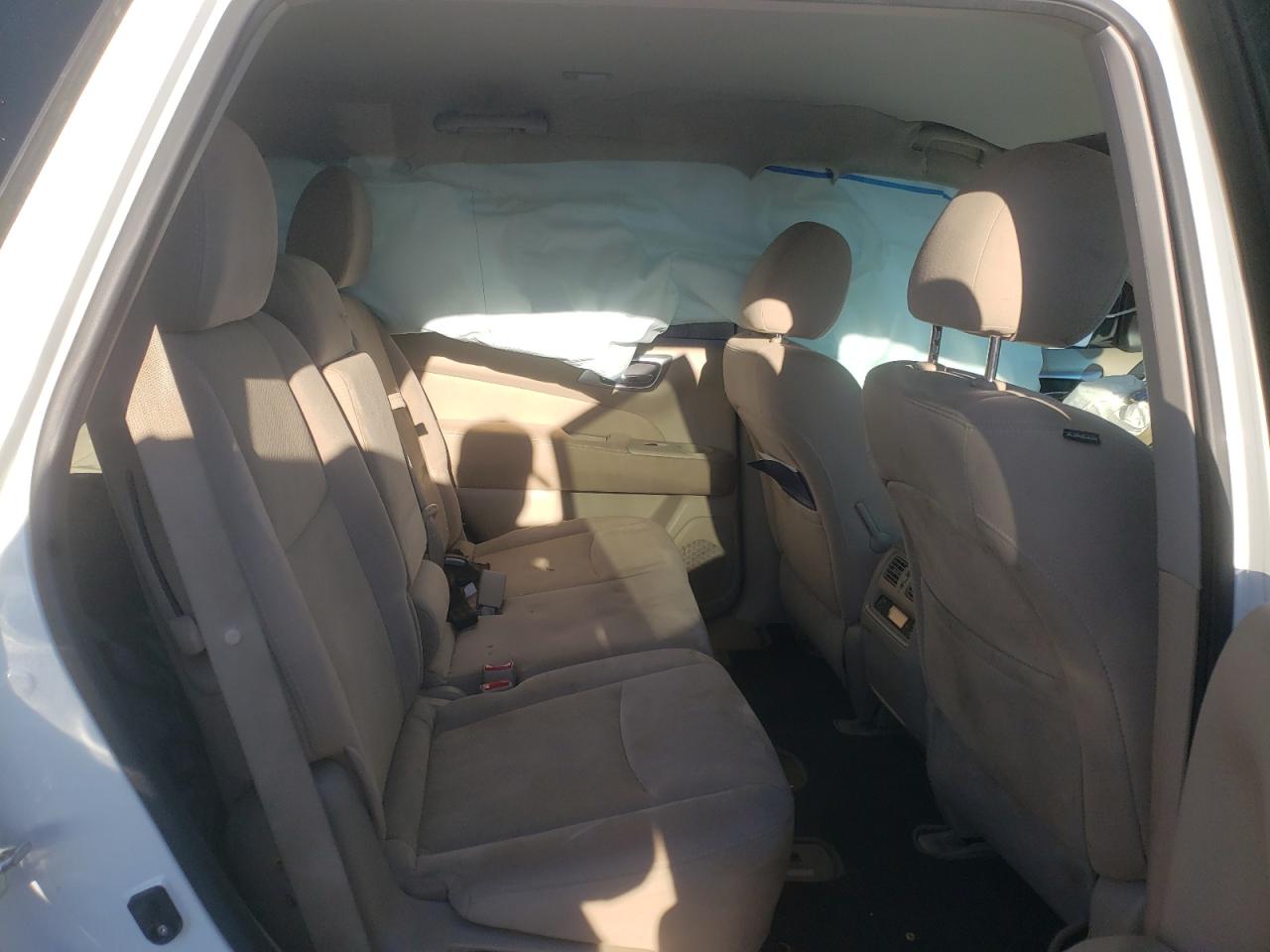 Photo 6 from auction – 2015 NISSAN PATHFINDER with VIN 5N1AR2MN0FC651854