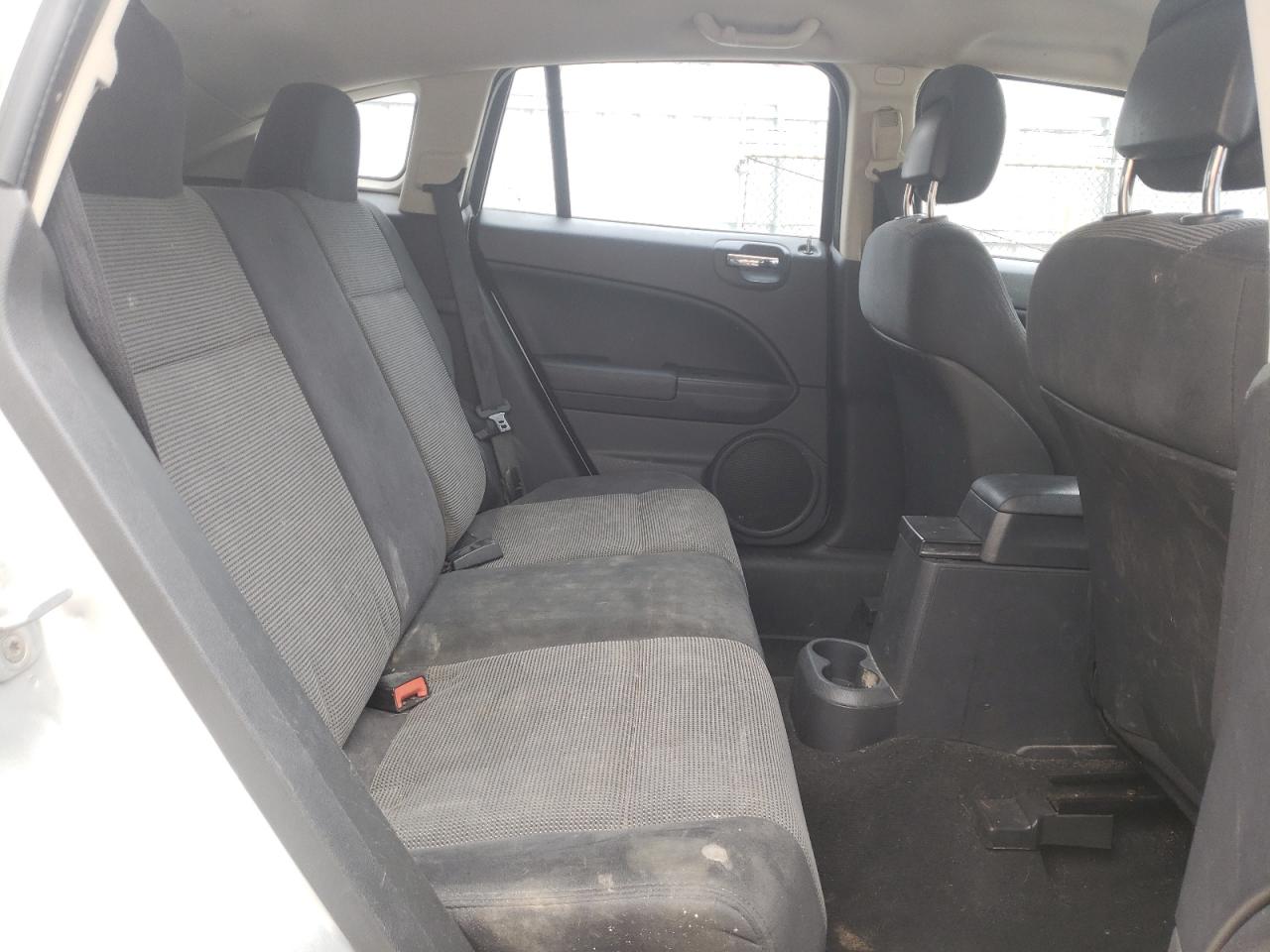 Photo 6 from auction – 2010 DODGE CALIBER SX with VIN 1B3CB4HA4AD647735