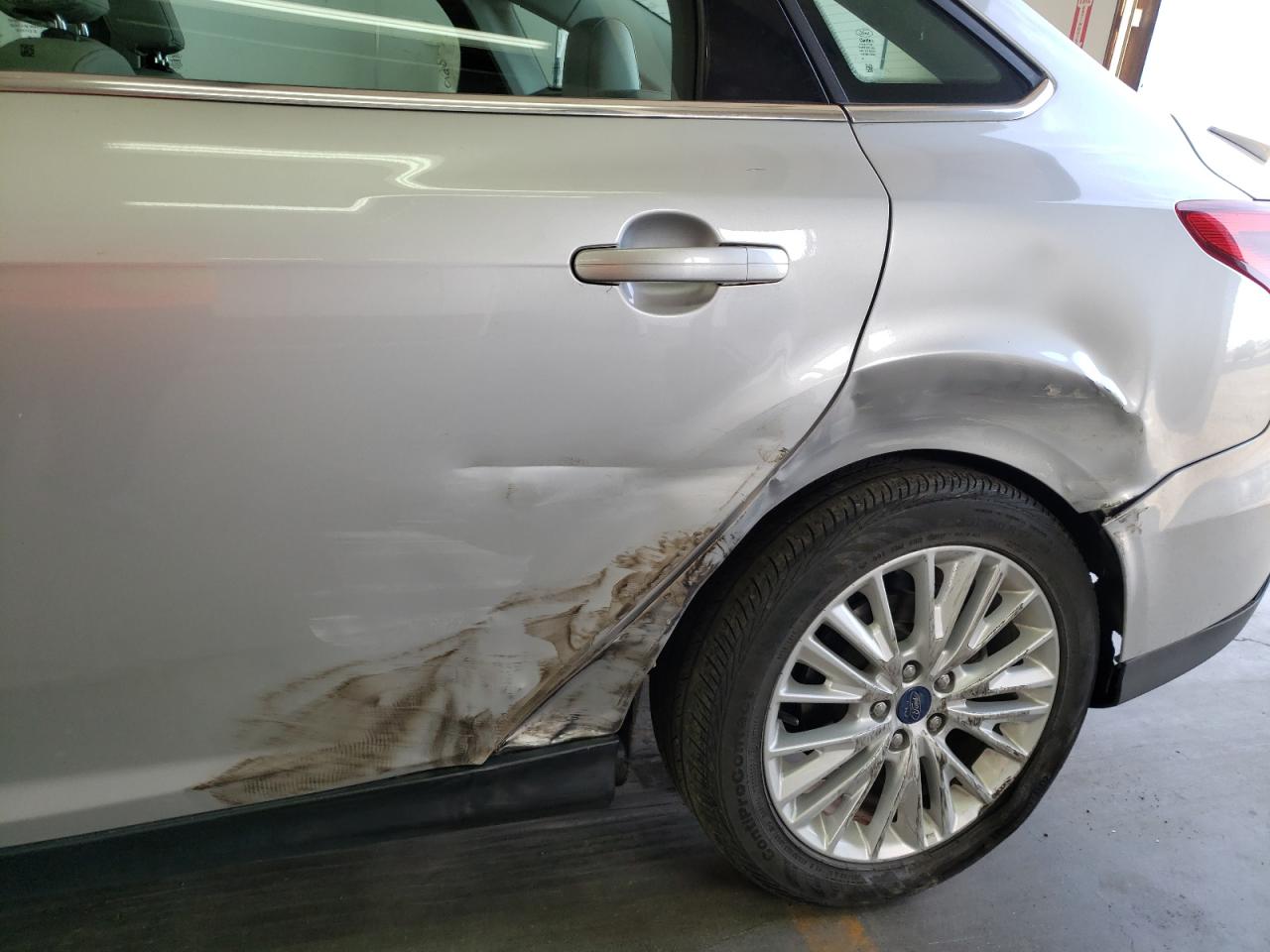 Photo 9 from auction – 2017 FORD FOCUS TITA with VIN 1FADP3J27HL288274