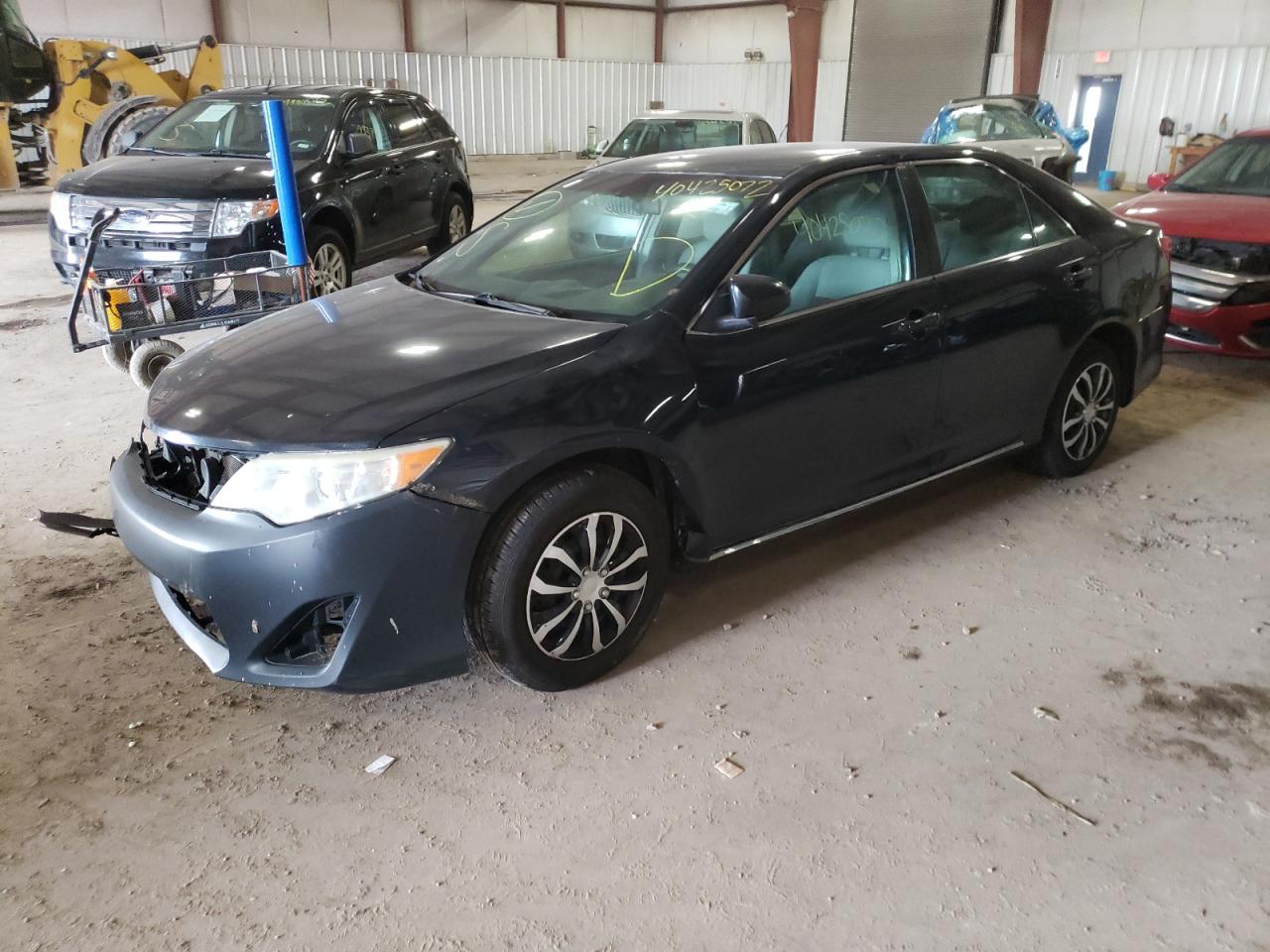 Photo 2 from auction – 2013 TOYOTA CAMRY L with VIN 4T1BF1FK9DU696339