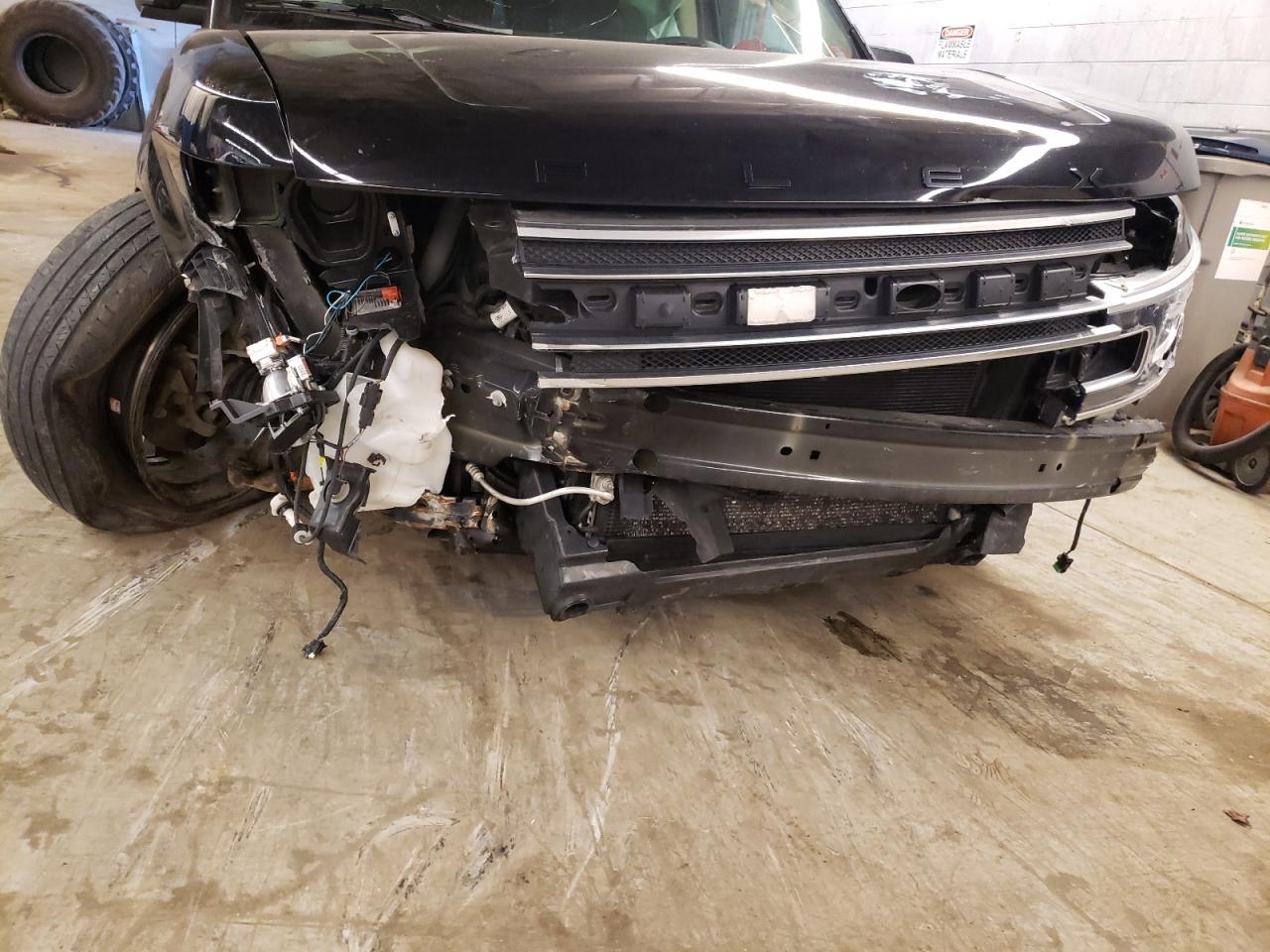 Photo 9 from auction – 2019 FORD FLEX LIMIT with VIN 2FMHK6D84KBA01682