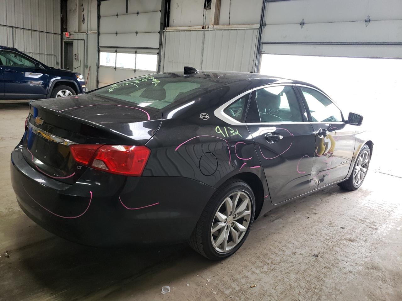 Photo 4 from auction – 2017 CHEVROLET IMPALA LT with VIN 2G1105SA7H9138507