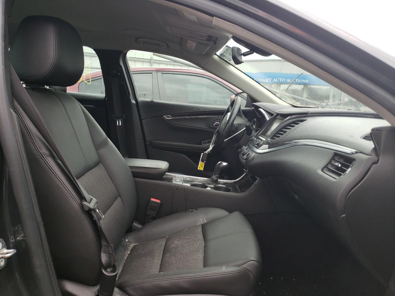 Photo 5 from auction – 2018 CHEVROLET IMPALA LT with VIN 2G1105S33J9163850