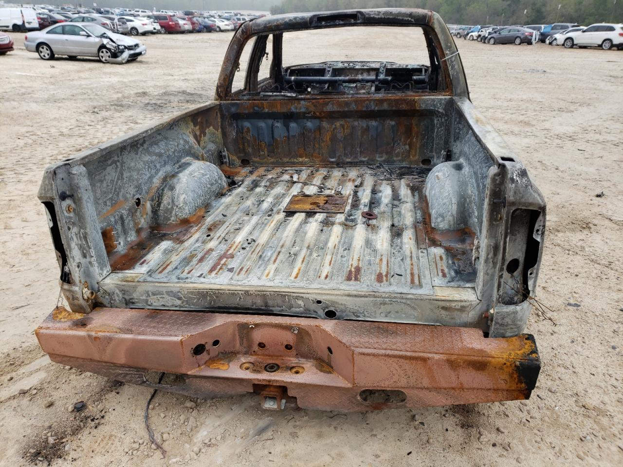 Photo 10 from auction – 2004 DODGE RAM 2500 S with VIN 3D7KU28C74G263889