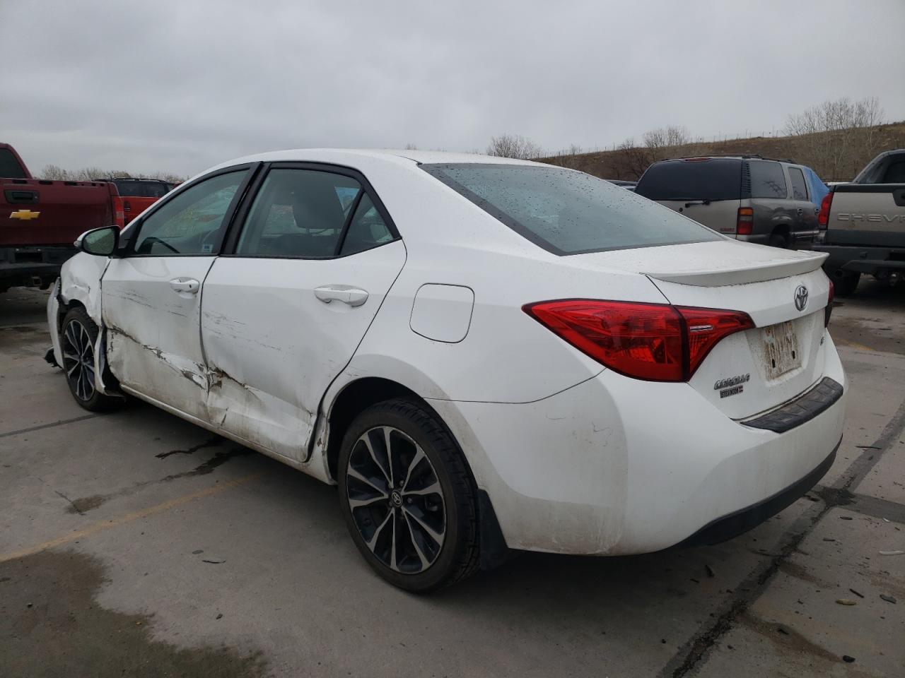 Photo 3 from auction – 2017 TOYOTA COROLLA IM with VIN 2T1BURHE2HC955384