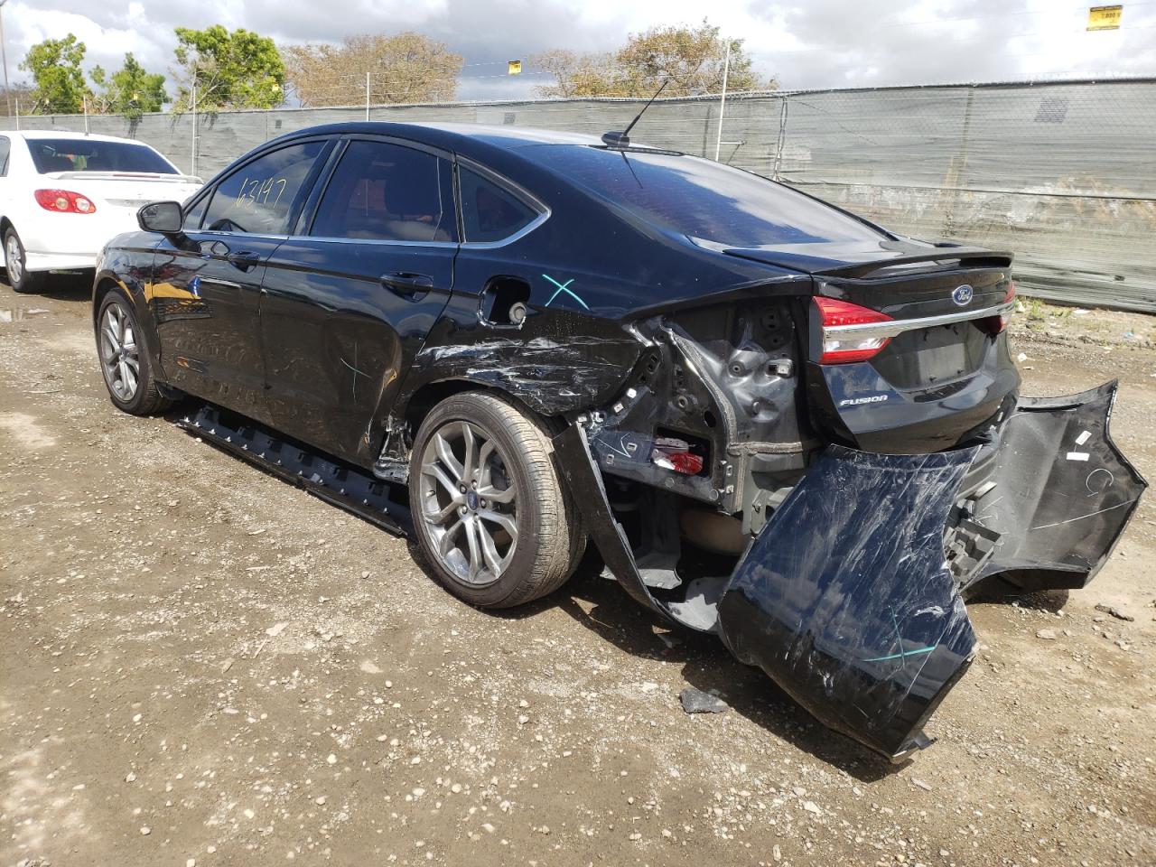 Photo 3 from auction – 2017 FORD FUSION S with VIN 3FA6P0G75HR397537