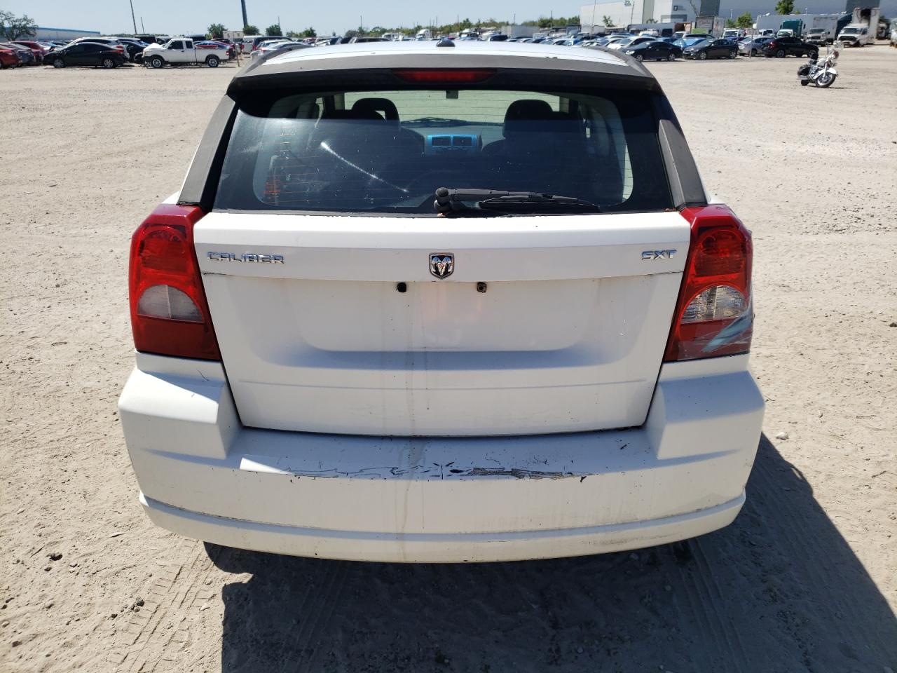 Photo 9 from auction – 2008 DODGE CALIBER SX with VIN 1B3HB48B68D760272