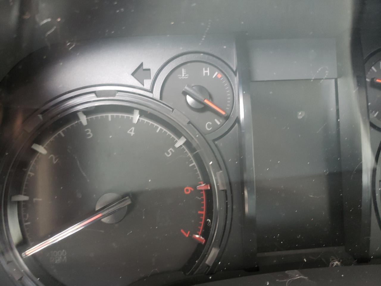 Photo 8 from auction – 2021 TOYOTA 4RUNNER SR with VIN JTEMU5JR8M5940874