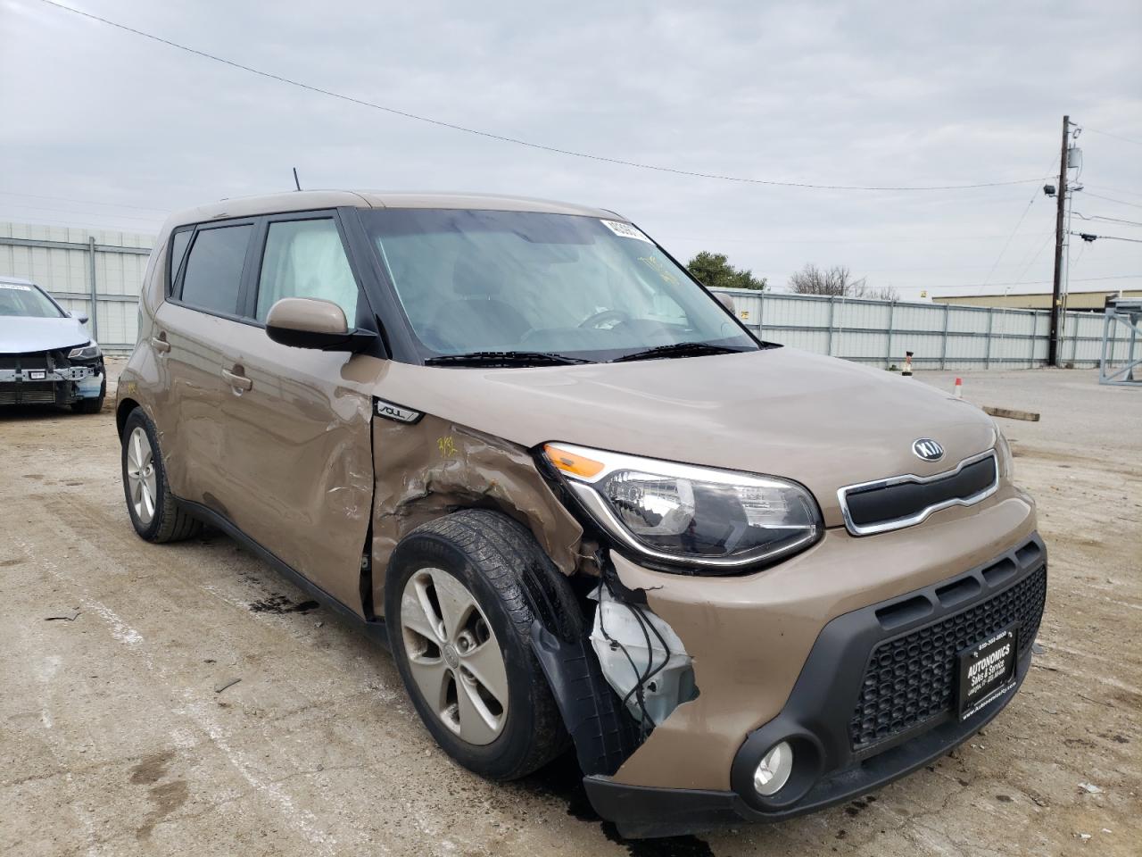 KIA SOUL 2015 with VIN KNDJN2A23F7167471 - Photo from auction