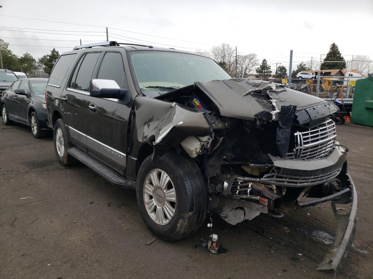 LINCOLN NAVIGATOR 2008 with VIN 5LMFU28508LJ19681 - Photo from auction