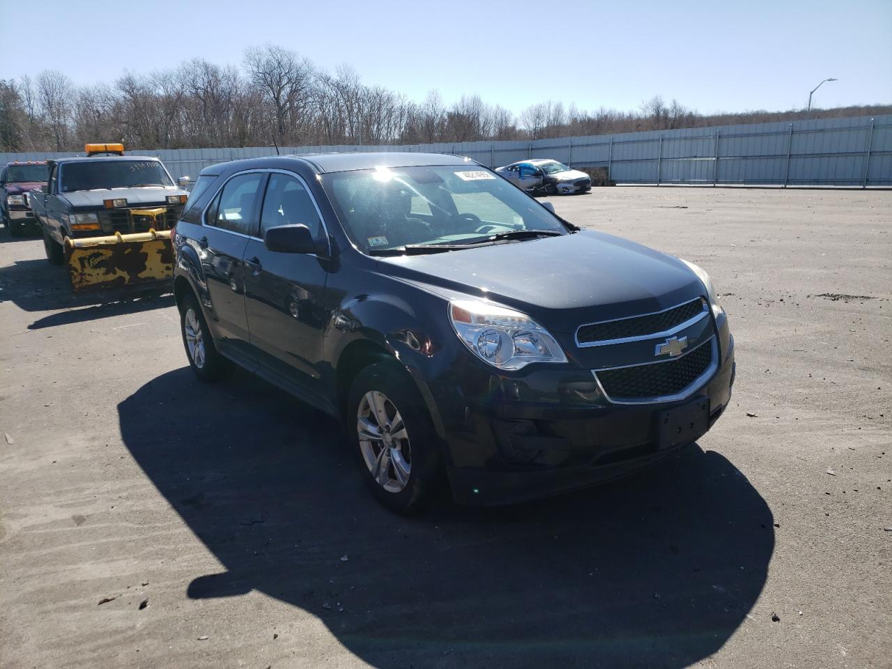 CHEVROLET EQUINOX LS 2014 with VIN 2GNFLEEK6E6346357 - Photo from auction