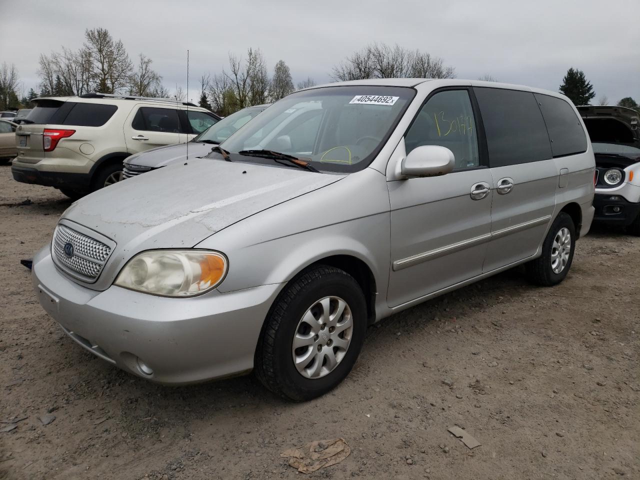 Photo 2 from auction – 2004 KIA SEDONA EX with VIN KNDUP131846529268