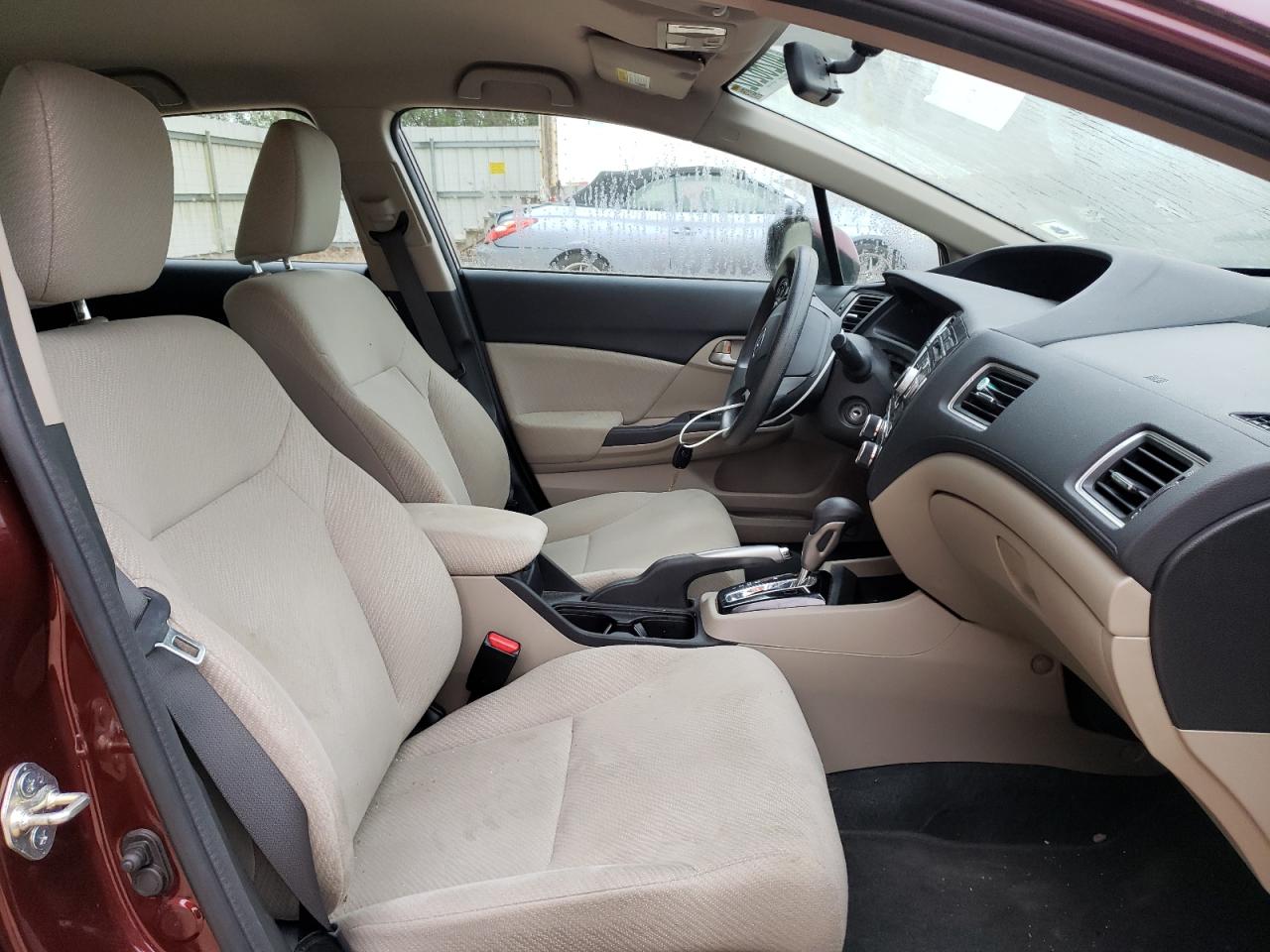 Photo 5 from auction – 2013 HONDA CIVIC LX with VIN 19XFB2F53DE039570