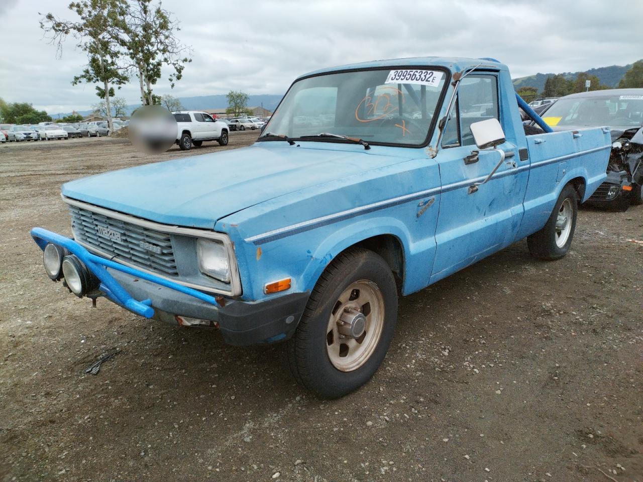 Photo 2 from auction – 1984 MAZDA B2000 with VIN JM2UC1210E0820456