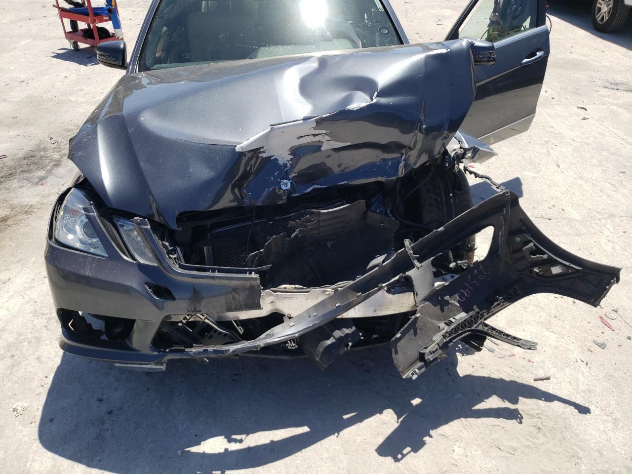 Photo 7 from auction – 2013 MERCEDES-BENZ E 350 4MAT with VIN WDDHF8JB5DA730377