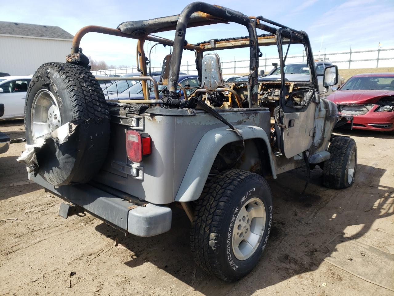 Photo 4 from auction – 2000 JEEP WRANGLER / with VIN 1J4FA29P9YP758094