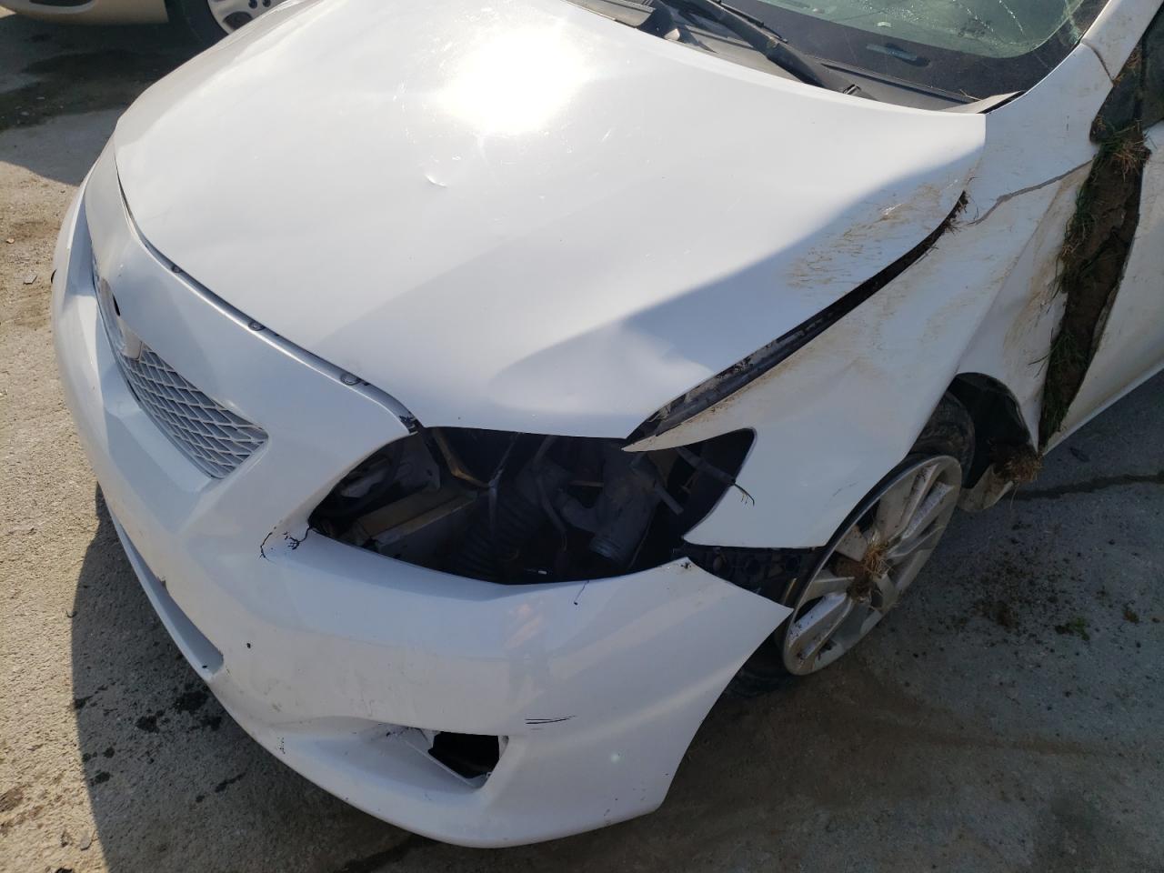 Photo 9 from auction – 2010 TOYOTA COROLLA with VIN 2T1BU4EE9AC280372