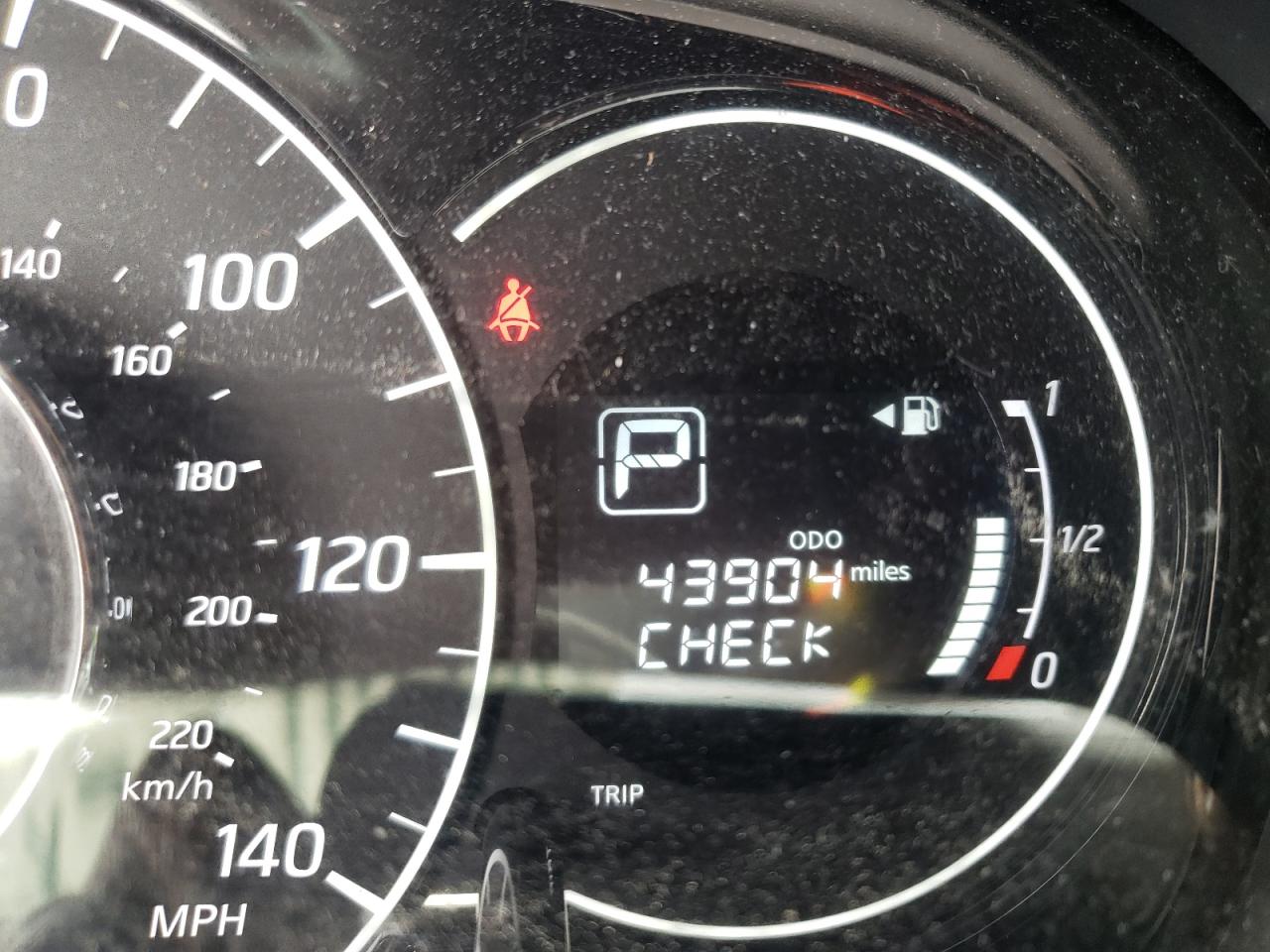 Photo 8 from auction – 2017 NISSAN VERSA NOTE with VIN 3N1CE2CP7HL381396