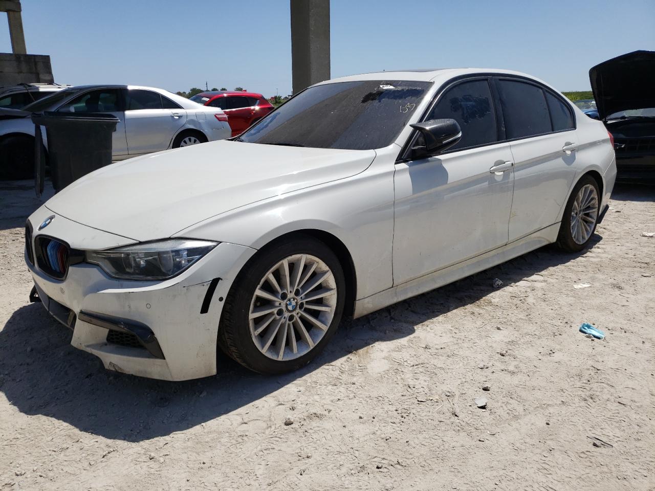 صورة رقم 2 من المزاد - 2016 BMW 340 XI مع VIN WBA8B7G50GNT95153