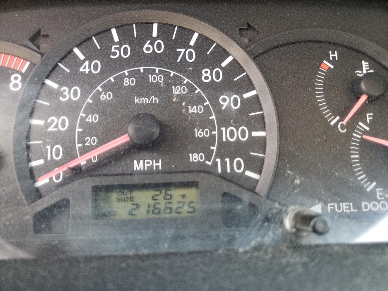 Photo 8 from auction – 2003 TOYOTA COROLLA CE with VIN JTDBR32E330017114