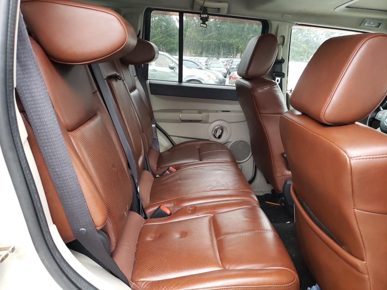 Photo 6 from auction – 2007 JEEP COMMANDER with VIN 1J8HH58P27C637810
